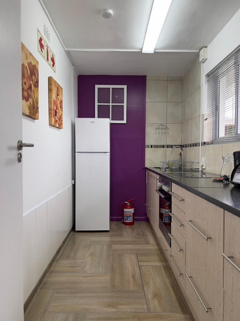 Somerset View Guest House Съмърсет Уест Екстериор снимка