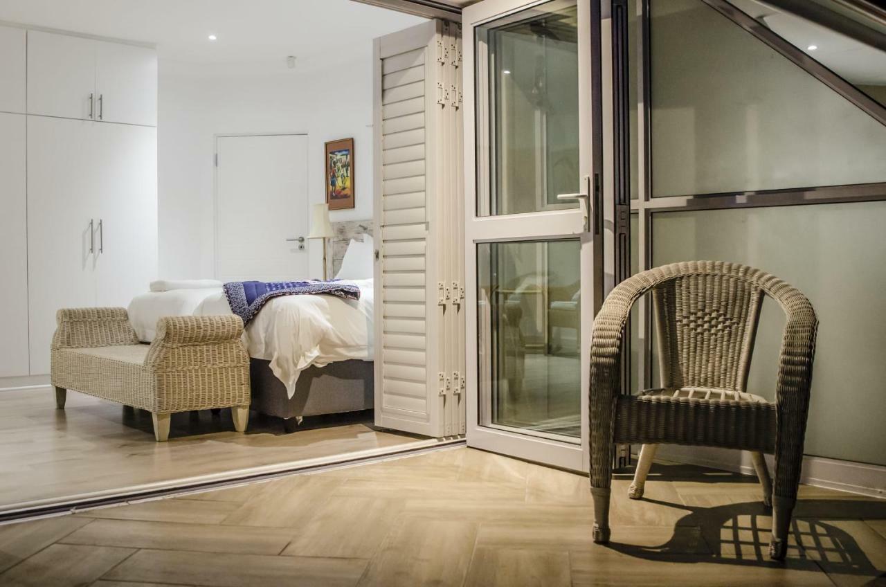 Somerset View Guest House Съмърсет Уест Екстериор снимка