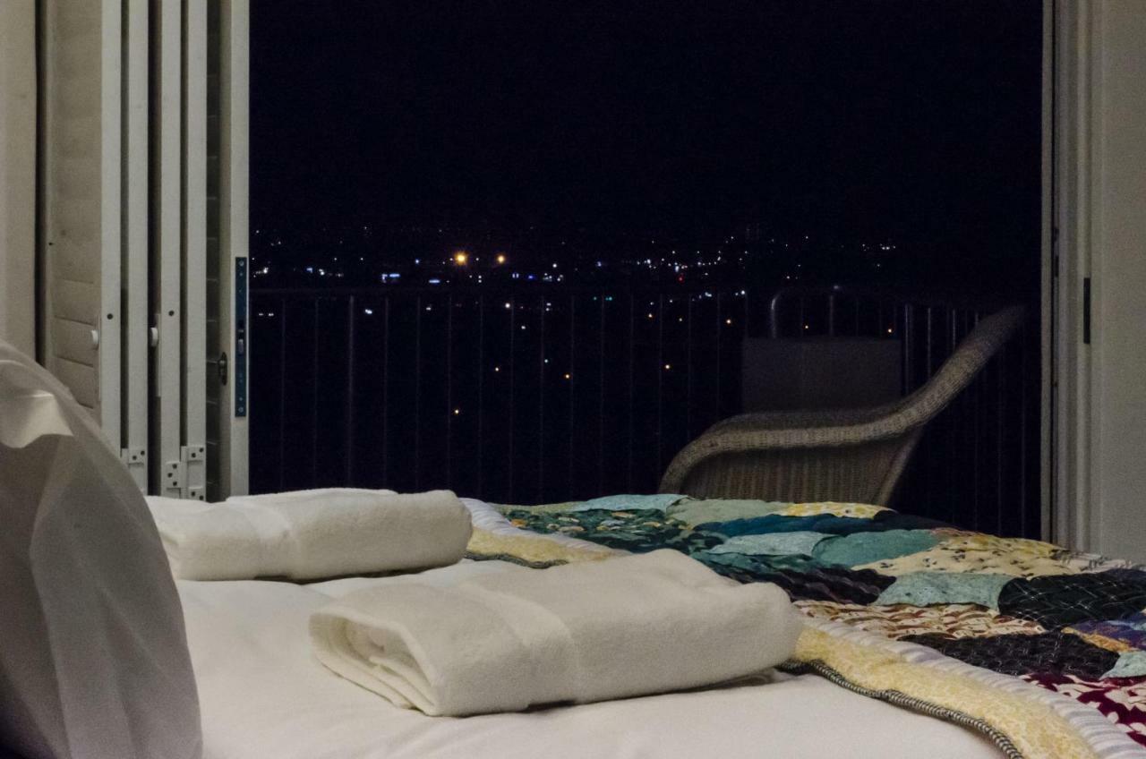 Somerset View Guest House Съмърсет Уест Екстериор снимка